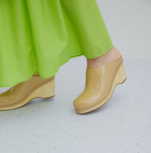 アダムエロペ レザーウェッジサンダル
