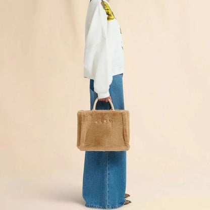 マルニ FAUX FUR BASKET SHOPPER フェイクファー ハンドバッグ