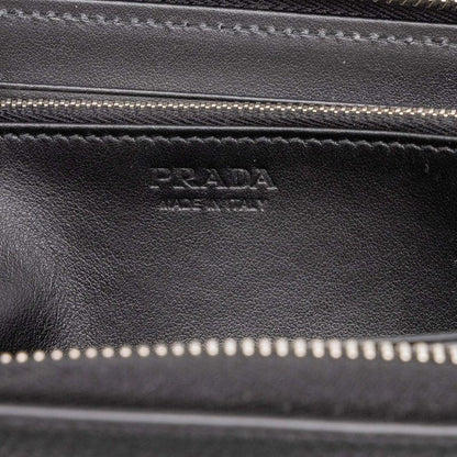 プラダ ヴィッテロダイノレザー 長財布
