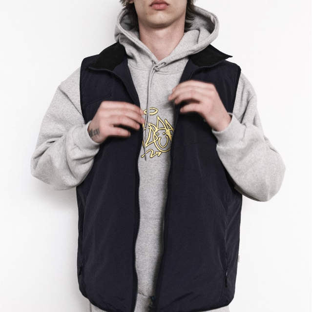 FARAH ナイロン ジップアップ ベスト ブラック L